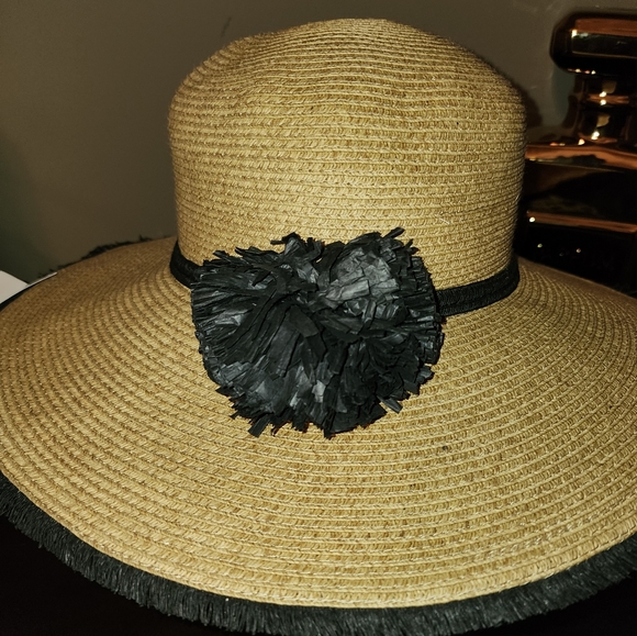 August Hat tan black floral band hat O/S - Picture 1 of 6